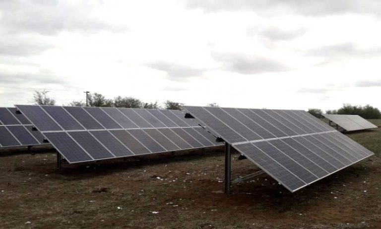 Los paneles solares ya están instalados en Villa Sauze