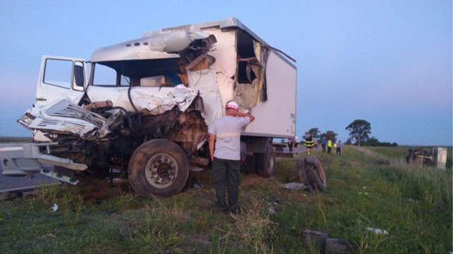 Fallece el joven camionero involucrado en el choque en ruta 1