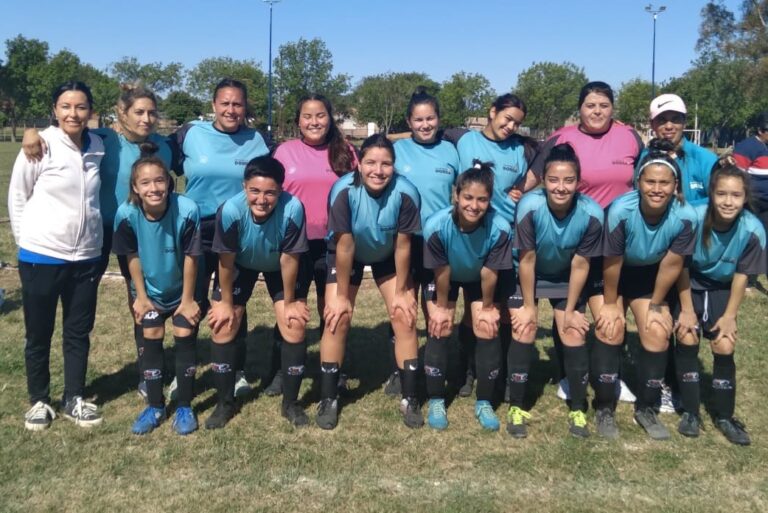 Fútbol femenino: Dorila y TUSA finalistas provinciales
